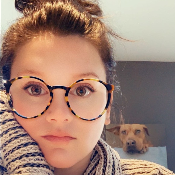 🔆MEET YOUR SELLER!🔆 - Picture 4 of 14